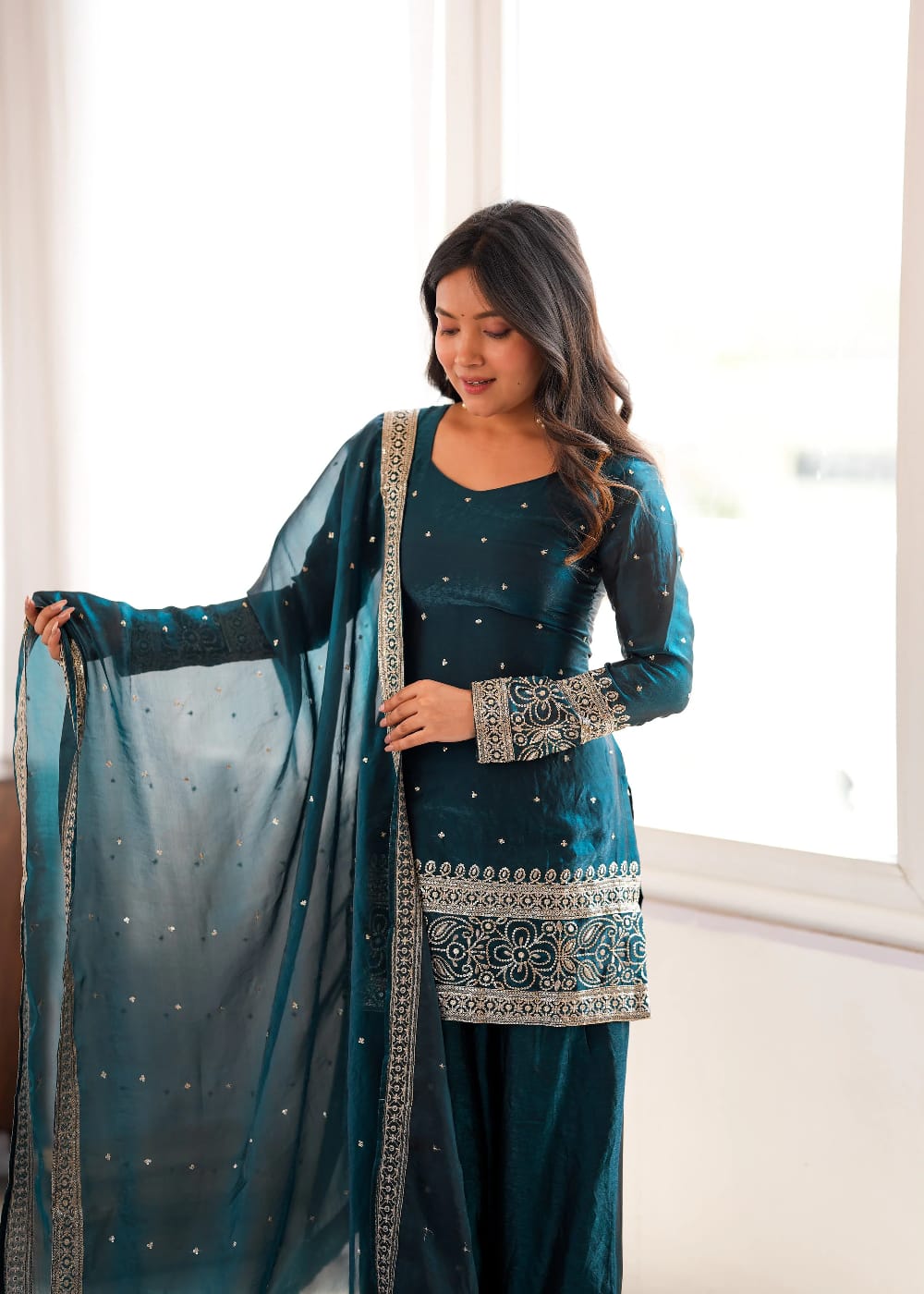 Fendy Silk Embroidered Kurta Set
