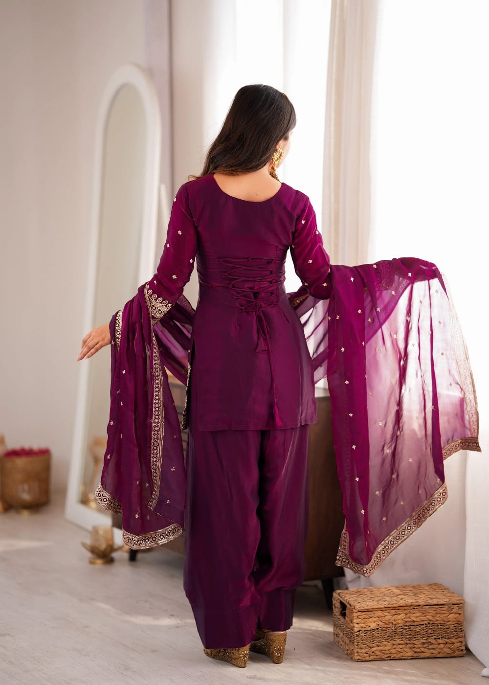 Fendy Silk Embroidered Kurta Set
