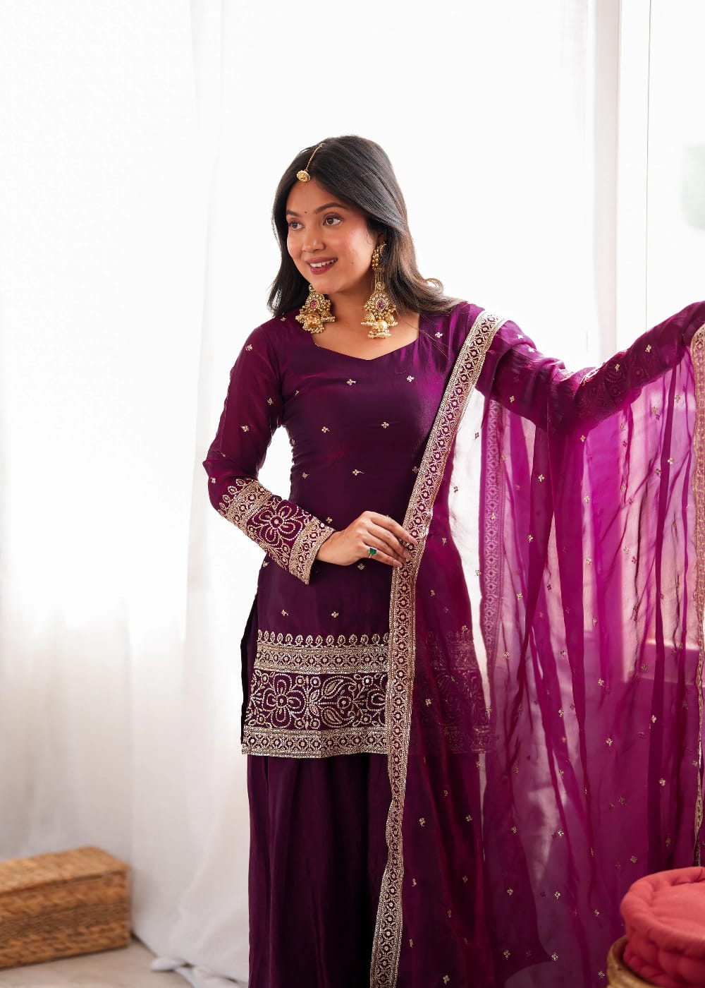 Fendy Silk Embroidered Kurta Set