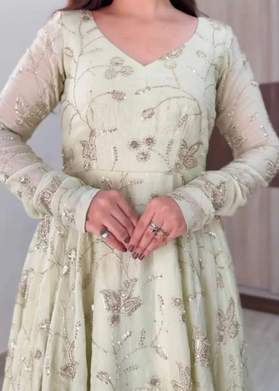 Fendy Silk Gown With Dupatta